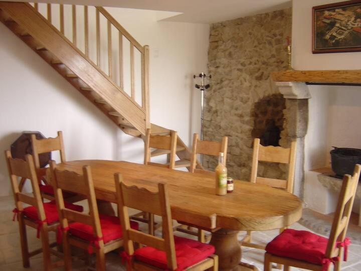 Eclassan Gite Du Chateau מראה חיצוני תמונה
