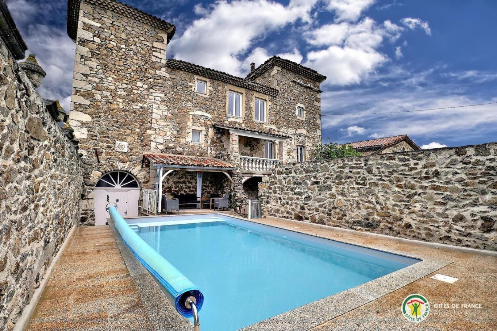 Eclassan Gite Du Chateau מראה חיצוני תמונה